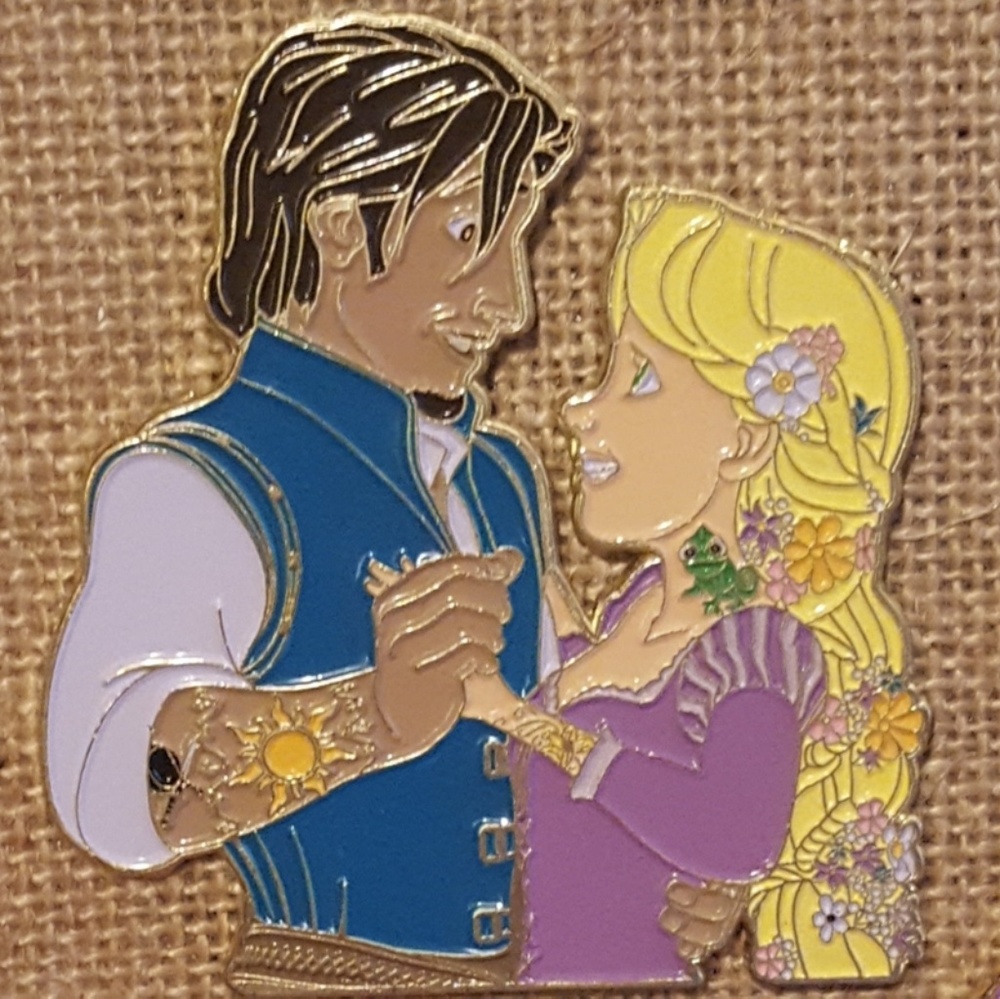 Jumbo Fantasy Pin